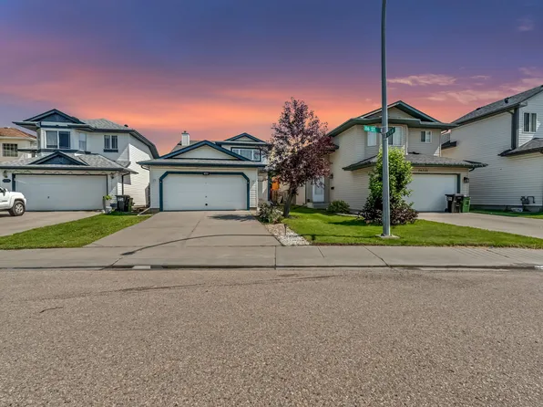 16737 116th St NW, Edmonton, AB T5X 6B8