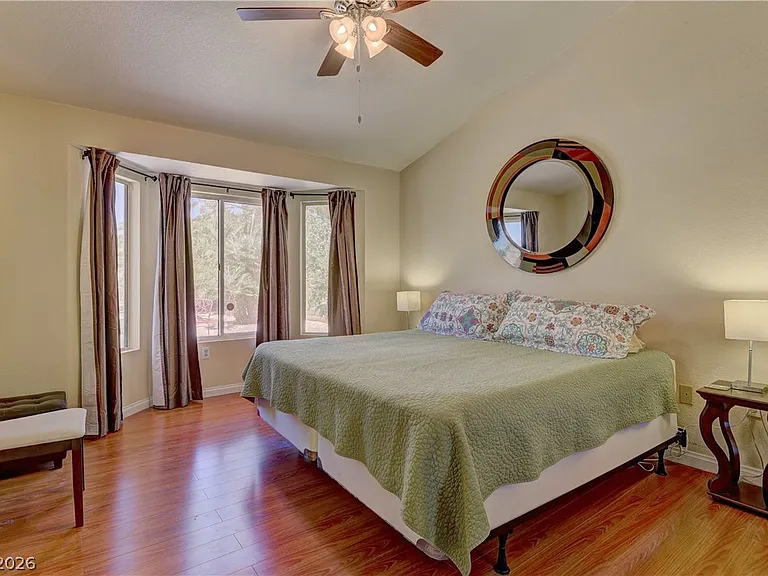 8912 Signal Terrace Dr — Photo 15