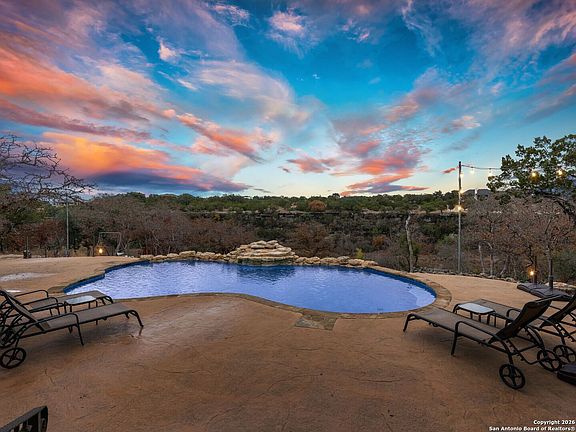 5th image of 2939 Palomino Springs
