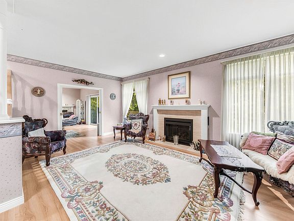 2nd image of 2974 Delahaye Dr