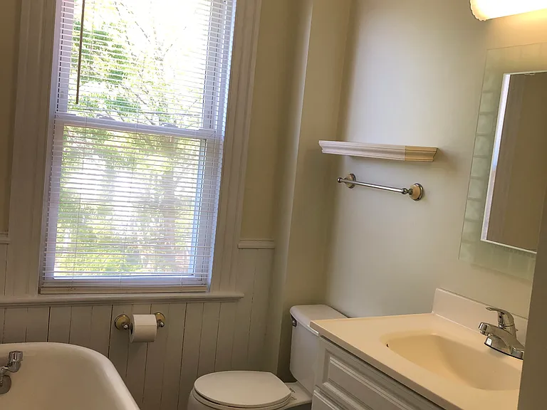 5 Ledyard St #2 — Photo 8