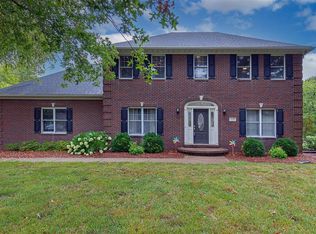 115 Secretariat Dr, Bowling Green, KY 42104