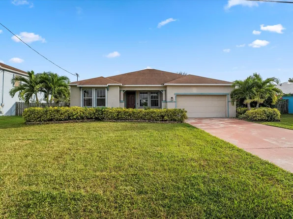 692 SW Mccall Road, Port St Lucie, FL 34953