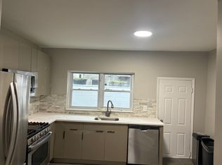 627 Sigel St, Philadelphia, PA 19148