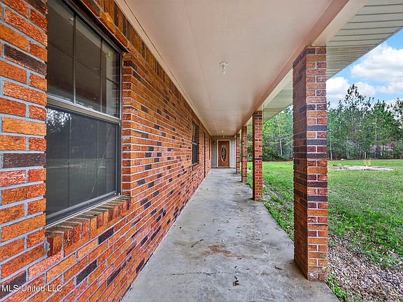 4th image of 98 Country Heritage Rd