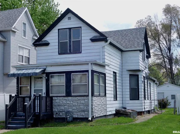 1611 12th St, Rock Island, IL 61201
