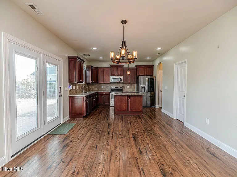 457 N Prince Henry Way — Photo 15