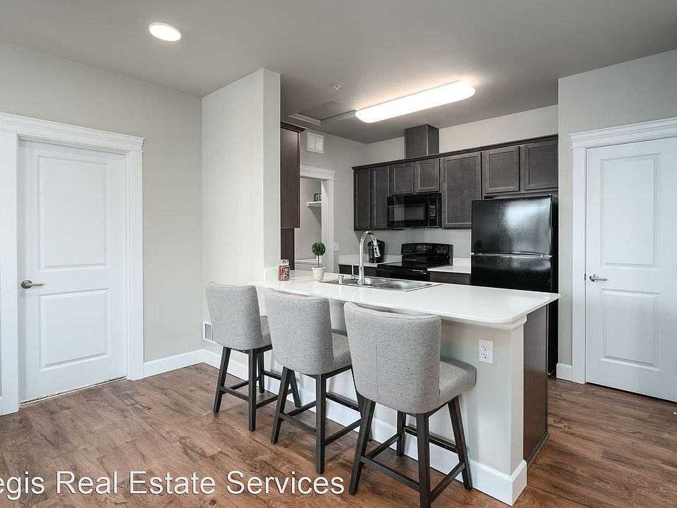 1st image of 6979 Birdseye Ave NE #101