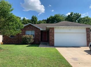 3870 W Roxbury St, Springfield, MO 65807