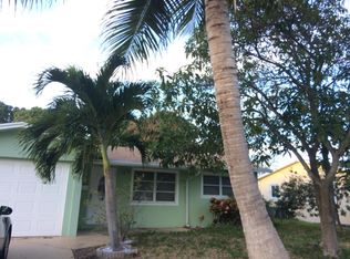 145 SW 13th Ave, Boynton Beach, FL 33435