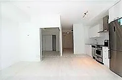 51 E Liberty St #1002 — Photo 8