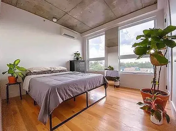 236 Stagg Street 2C image 2 of 10