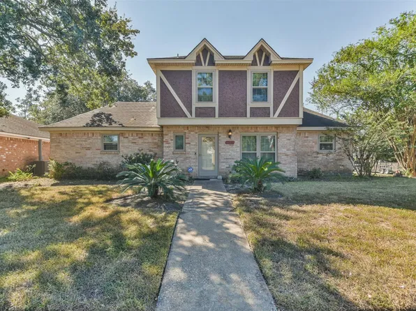1602 N Hollow Drive, Humble, TX 77396
