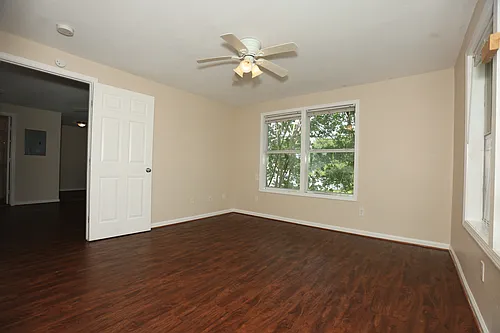 256 E Pecan Ln #3 Photo 1