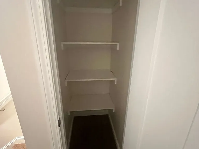 228 Bridgefield Pl — Photo 11