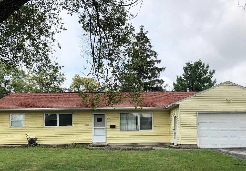 1st image of 719 Lilac Ln