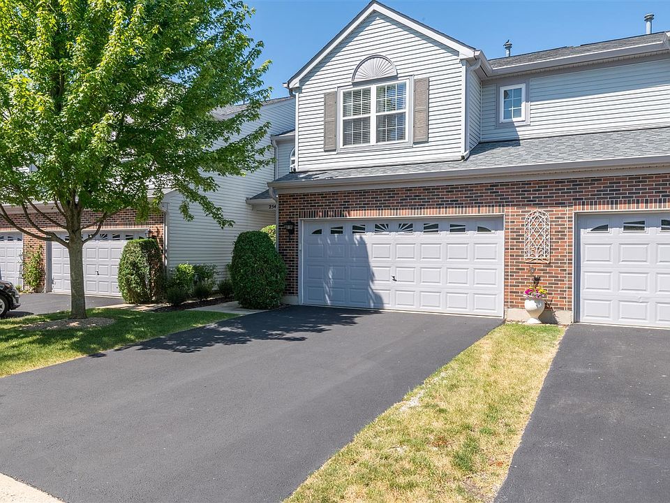 1st image of 2544 Heritage Ct