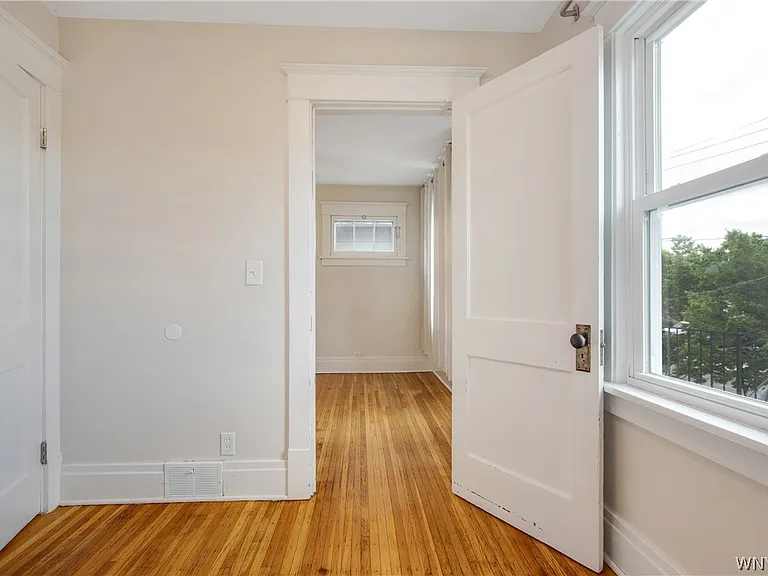 509 Hinman Ave #UPPER — Photo 13
