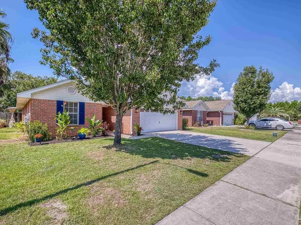 3747 Boardwalk Ct, Gulf Breeze, FL 32563
