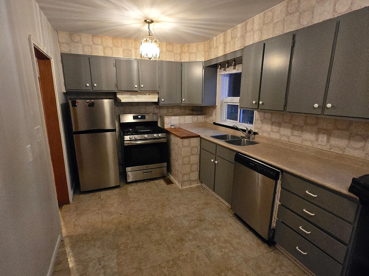 3 bed, $2,600 — Photo 4