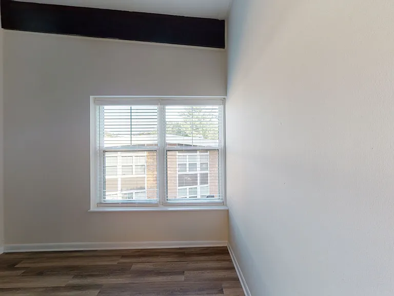 The Commons at Windsor Gardens — Photo 177