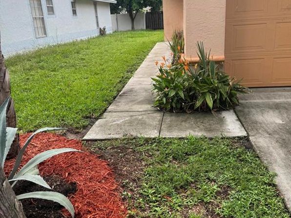 1364 Climbing Rose Ln