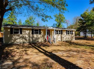16415 Courtney Rd, Hanover, VA 23069