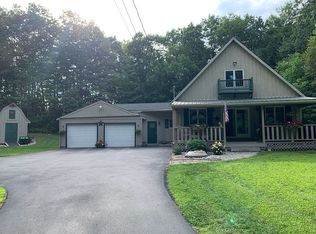 10 Lotts Dr, Windham, ME 04062