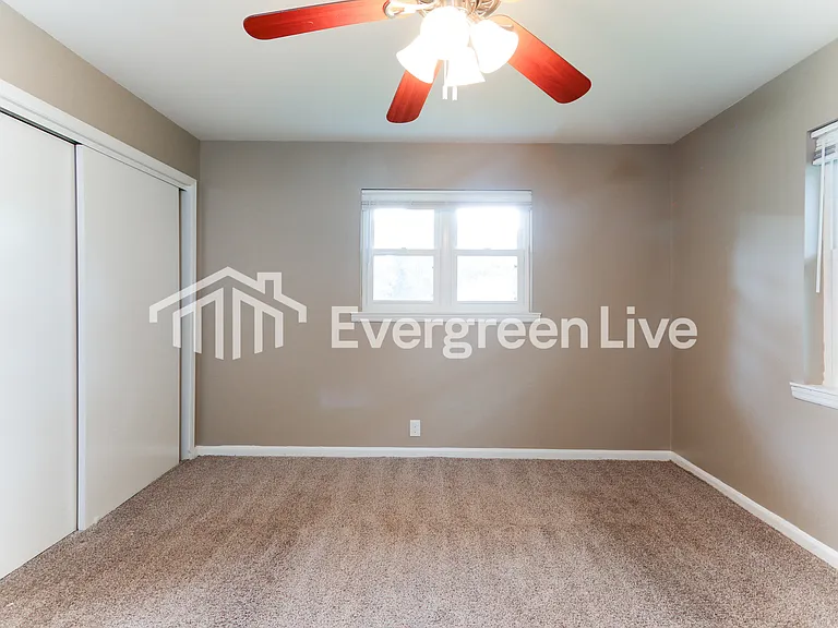 636 Blanton Ln — Photo 11
