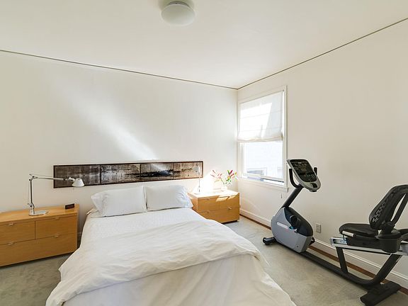5th image of 3435 Clay St APT 5
