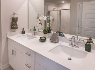 Lennon Plan, Brayfield Manor - Heritage Collection, Wellford, SC 29385