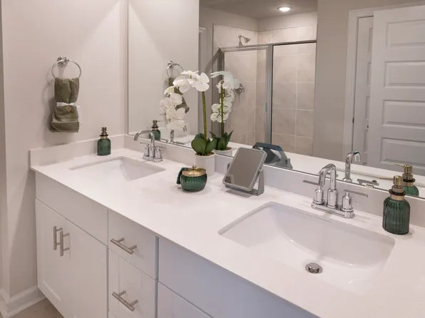 Lennon Plan, Brayfield Manor - Heritage Collection