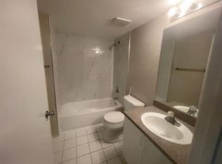 8855 Okeechobee Blvd APT 204, West Palm Beach, FL 33411