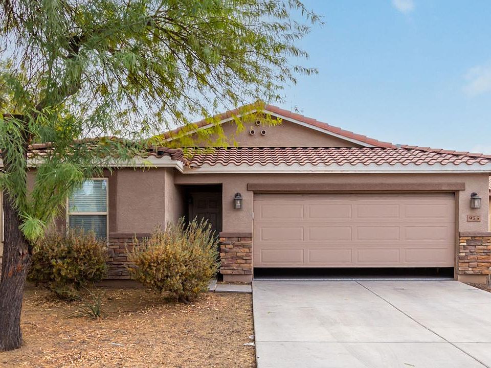 1st image of 963 E Daniella Dr