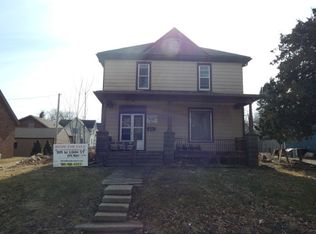 704 W Linn St, Marshalltown, IA 50158