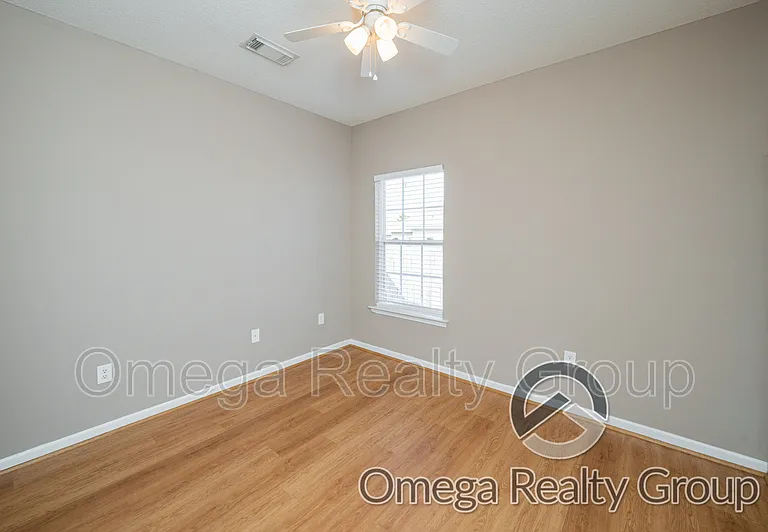 9717 Full Moon Cir — Photo 36
