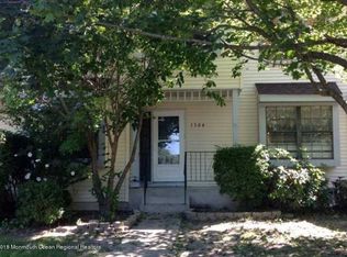 1304 Arlington Dr, Toms River, NJ 08755