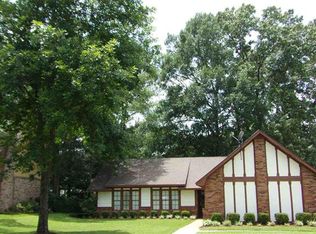 214 Spanish Oak Dr, Clinton, MS 39056