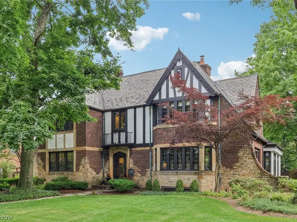 21169 Claythorne Rd, Shaker Heights, OH 44122