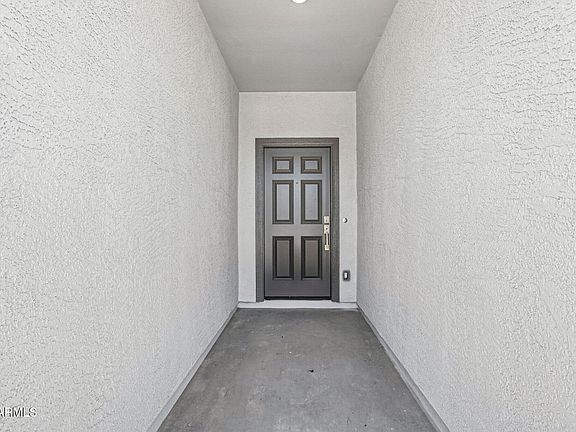 4th image of 24071 W HUNTINGTON Drive