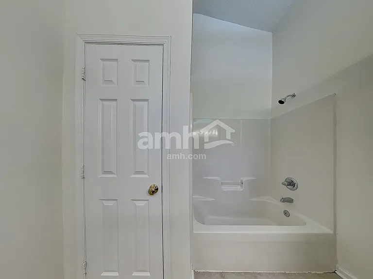 550 Orchard Ridge Ln — Photo 13