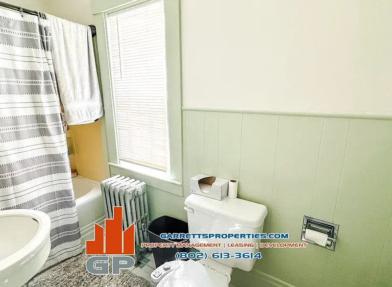 92 Maple Ave #2 — Photo 8