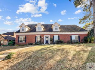 3418 Williamsburg Ln, Texarkana, TX 75503