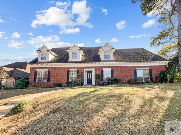 3418 Williamsburg Ln, Texarkana, TX 75503