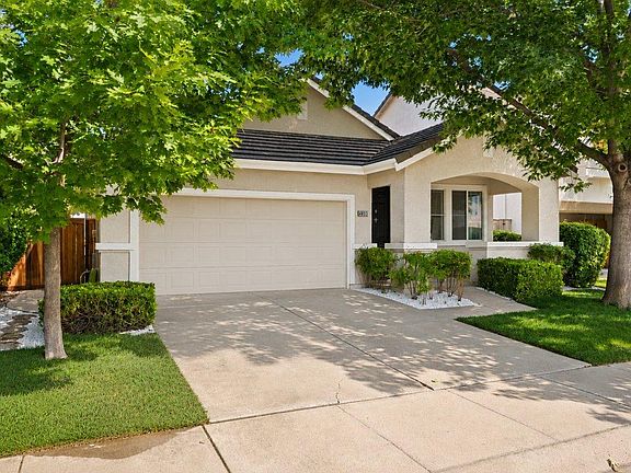 4th image of 4803 Windsong St