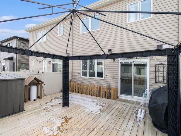 675 Lauraleaf Cres, Ottawa, ON K2J 6G7