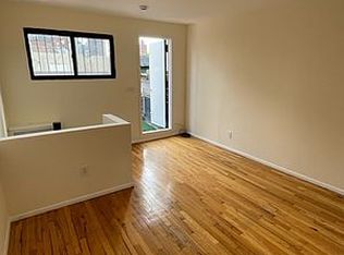 327 E 92nd St APT 5D, New York, NY 10128
