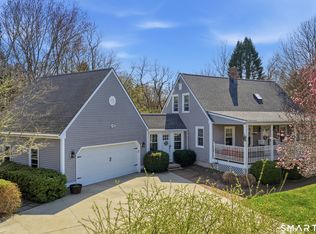 8 Windward Lane, Ledyard, CT 06339