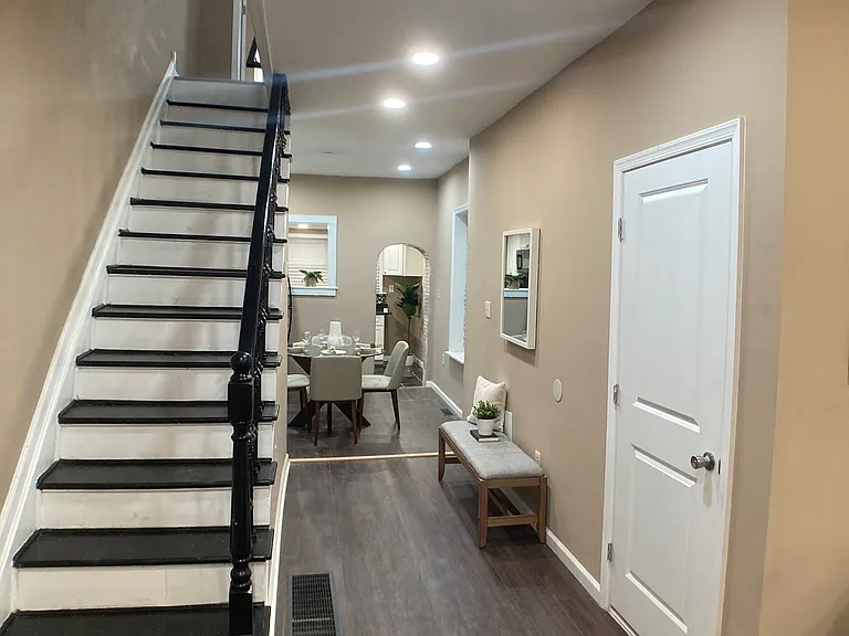 2060 E Orleans St — Photo 10