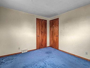 4th image of 60 Lyman Ave #2